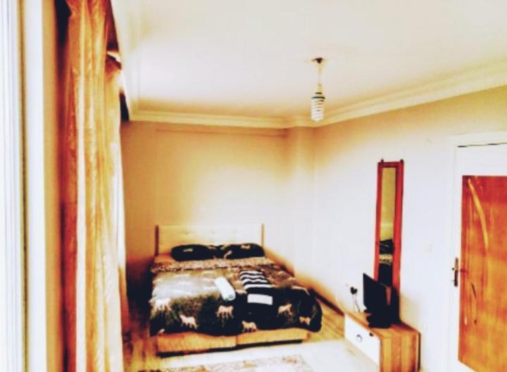 Orman Villa Hotel Is 6 Minutes From The Airport Arnavutkoy Exterior foto